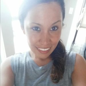 Meet your Posher, Cynthia